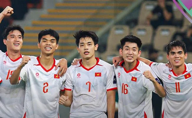 Hoàn trả tiền cược hàng ngày/tuần 89bet1